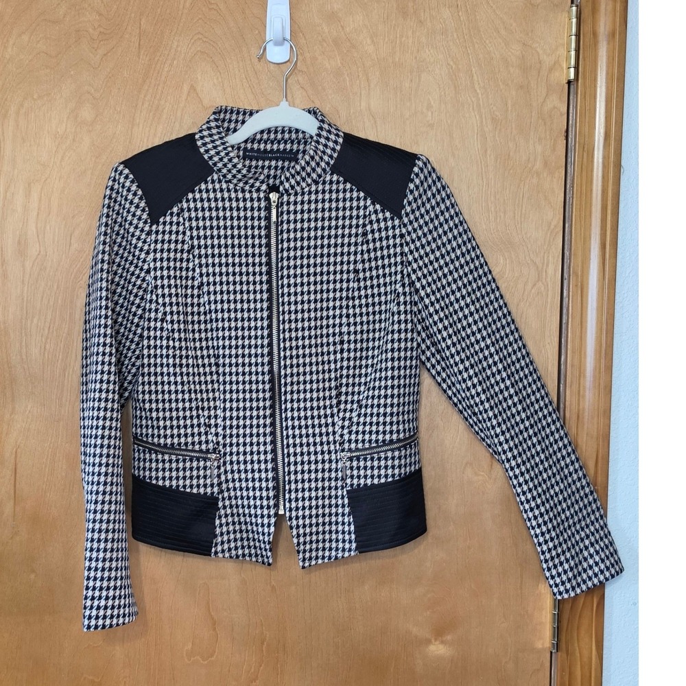 White House Black Market Houndstooth Moto Jacket Tan Black Size 4 Academia
